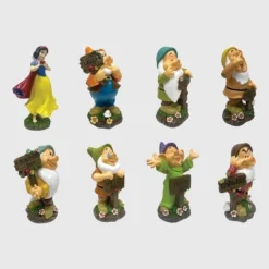 Disney 8pc Polyester Snow White And The Seven Dwarves Statue Set