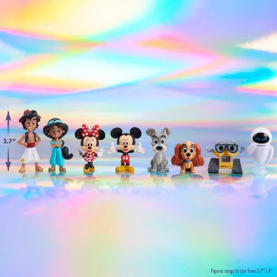 Disney100 Years Of Love Celebration Collection Figure Pack - Image 4