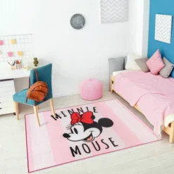 Disney 54"x78" Minnie Mouse Striped Area Rug